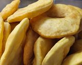Foto del paso 2 de la receta: Tortas fritas con fécula de mandioca y otras harinas sin gluten