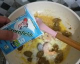 Foto langkah ke 3 dari resep Shrimp Rose Pasta.