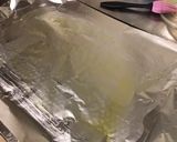 Une image de l'étape 1 de Filet de saumon sauvage en papillote au fumet de homard échalotes persil crème et citron.