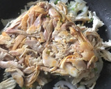 Foto del paso 2 de la receta: Pollo a la mexicana (express)