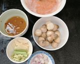 Hình bước làm 2 của món Lẩu thái chua cay