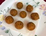 A picture of step 8 of Poha Aloo Balls (Poha Aloo Pakoda).