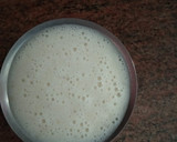 பனானா மில்க் ஷேக் ரெசிபி ஸ்டேப் 2 புகைப்படம்