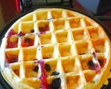 A picture of step 3 of Blueberry waffle.