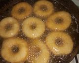 A picture of step 7 of Christmas doughnuts.