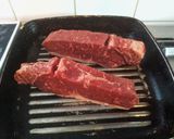 A picture of step 3 of Steak Secret, Restaurant way.