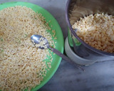 A picture of step 1 of Moong dal ka bhajiya/moong dal vada.