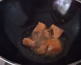 A picture of step 2 of Fish curry with potatoes and cauliflower.