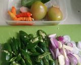 Foto langkah ke 2 dari resep 58.Pindang Cabe Ijo (Gicik Pindang).