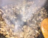 Foto del paso 3 de la receta: Pollo con champiñones y beicon