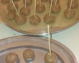 صورة لخطوة 3 من وصفة مصاصات لاعياد الميلاد (دون طهي)