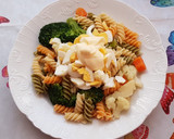 Foto del paso 5 de la receta: Espirales con verduras y huevo 😋