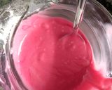 A picture of step 4 of Mini heart cakes.