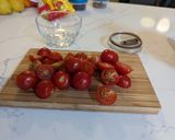 A picture of step 1 of Honey & soy duck salad.