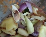Gambar langkah 1 resipi Rendang Ayam Cili Padi.
