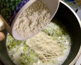 Foto del paso 3 de la receta: Pastas con Salsa de Puerros