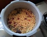 A picture of step 3 of Beetroot Pulav.