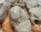 Foto del paso 8 de la receta: Wok de langostinos con rape