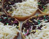 Foto langkah ke 6 dari resep Martabak manis mini.