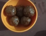 बेसन के लड्डू (Besan ke laddu recipe in hindi) रेसिपी चरण 3 फोटो