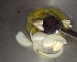 Foto langkah ke 2 dari resep Tumis brokoli udang #PekanPosbar_MasakSesuaiBudget.