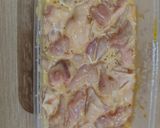 Foto langkah ke 1 dari resep Ayam Jamur Tumis Mentega.