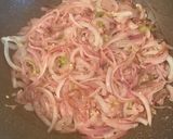 A picture of step 1 of Malabari Chicken Biriyani.