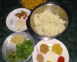 A picture of step 1 of Somosa.