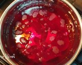 A picture of step 2 of Spiced poached pear with beet.