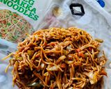 A picture of step 7 of Vegetable Hakka Noodles.