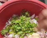 A picture of step 2 of Fish egg fry.