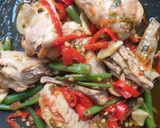 Foto langkah ke 6 dari resep Ayam Buncis Pedas byTia.