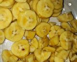Foto langkah ke 1 dari resep Roti Pisang.