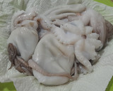 Foto del paso 1 de la receta: Pulpitos fritos
