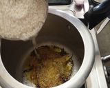 A picture of step 2 of Rice and lentile khichdi.
