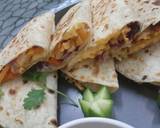 Chicken quesadilla with fajita sauce recipe step 6 photo