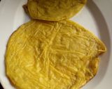 A picture of step 4 of Plantain wraps.