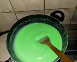 Foto langkah ke 4 dari resep Es Pisang Hijau Khas Makassar.