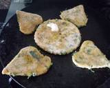 Jowar methi paratha recipe step 4 photo
