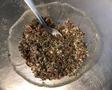 Une image de l'étape 2 de Merlans de ligne farcis et grillés.