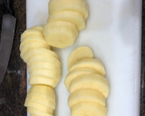 Foto del paso 1 de la receta: Rape al horno con chirlas y gambones