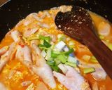 Foto langkah ke 5 dari resep 23. Seblak Ceker Pedas.