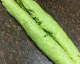 A picture of step 6 of Spinach Cheese Garlic Babak.