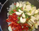 Foto del paso 3 de la receta: Berenjena Rellena de Verduras al Chub Chub