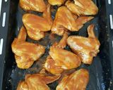 Foto langkah ke 4 dari resep Spicy garlic chicken wings.