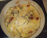 Foto del paso 3 de la receta: Tortilla de gulas, queso y pimientos