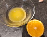Une image de l'étape 1 de Vinaigrette orange 🍊 citron 🍋.