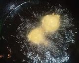 A picture of step 3 of Potato Pakora.
