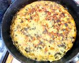 Foto del paso 6 de la receta: Tortilla de cebollín y atún