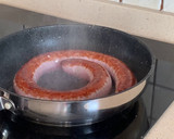 Foto del paso 1 de la receta: Butifarra en salsa de mostaza